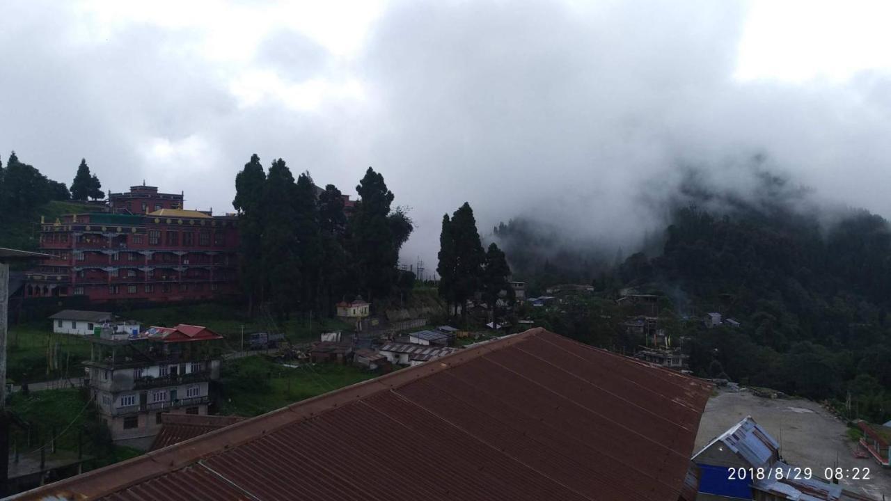 Rishop Tibet Homestay المظهر الخارجي الصورة