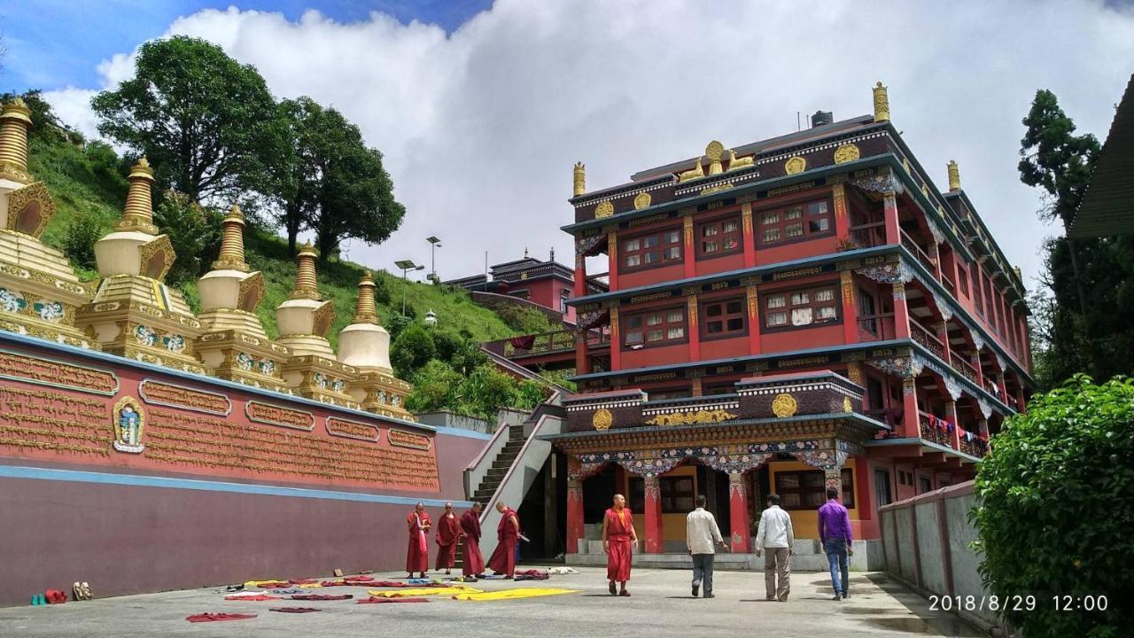 Rishop Tibet Homestay المظهر الخارجي الصورة