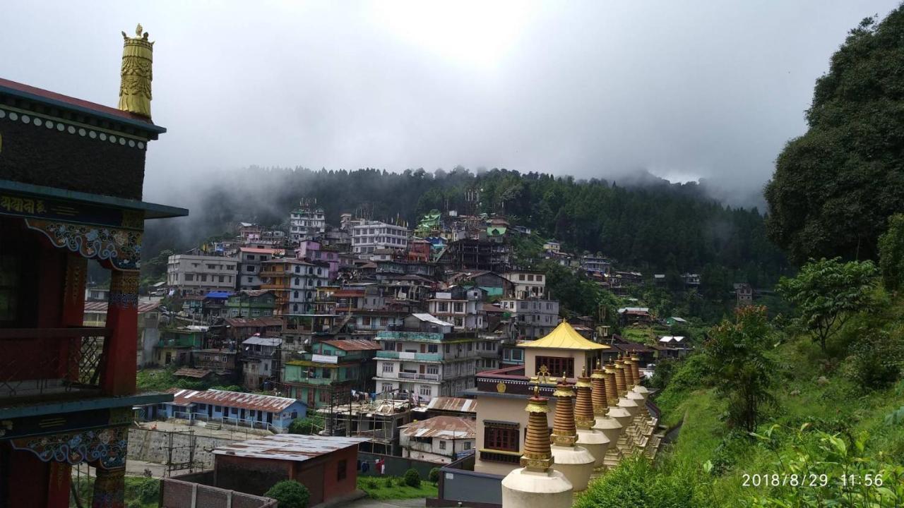 Rishop Tibet Homestay المظهر الخارجي الصورة